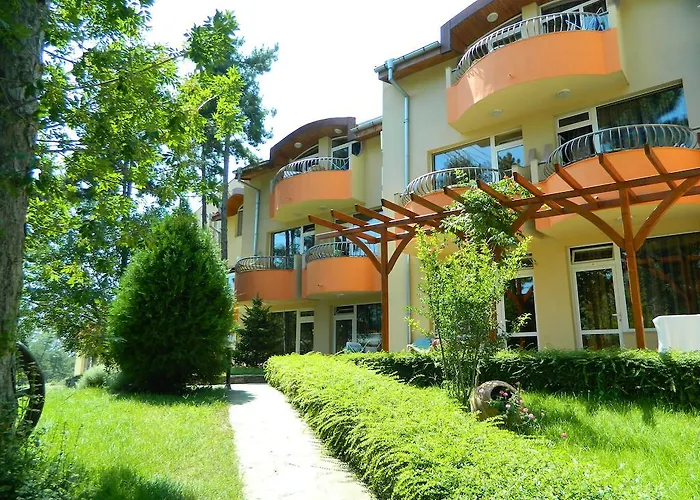 Family Privileg 3* Sluneční pobřeží