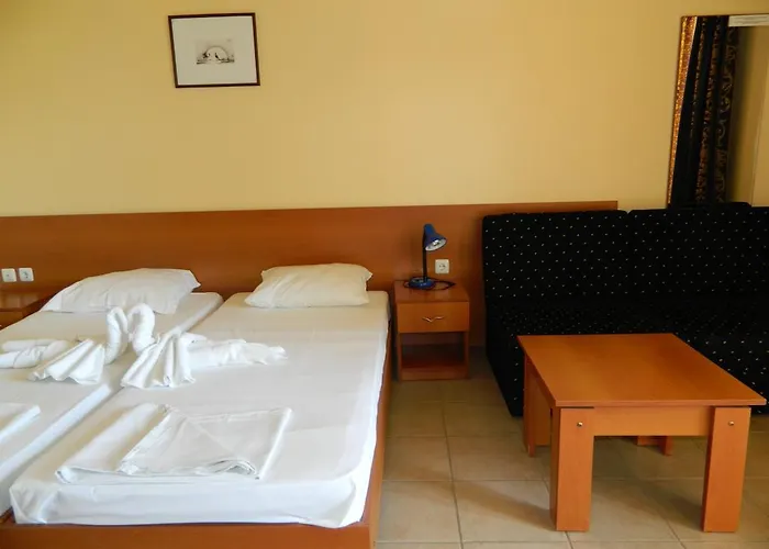 Family Privileg Солнечный берег